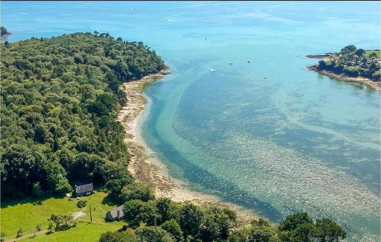 Beautiful Home In Concarneau With Wifi